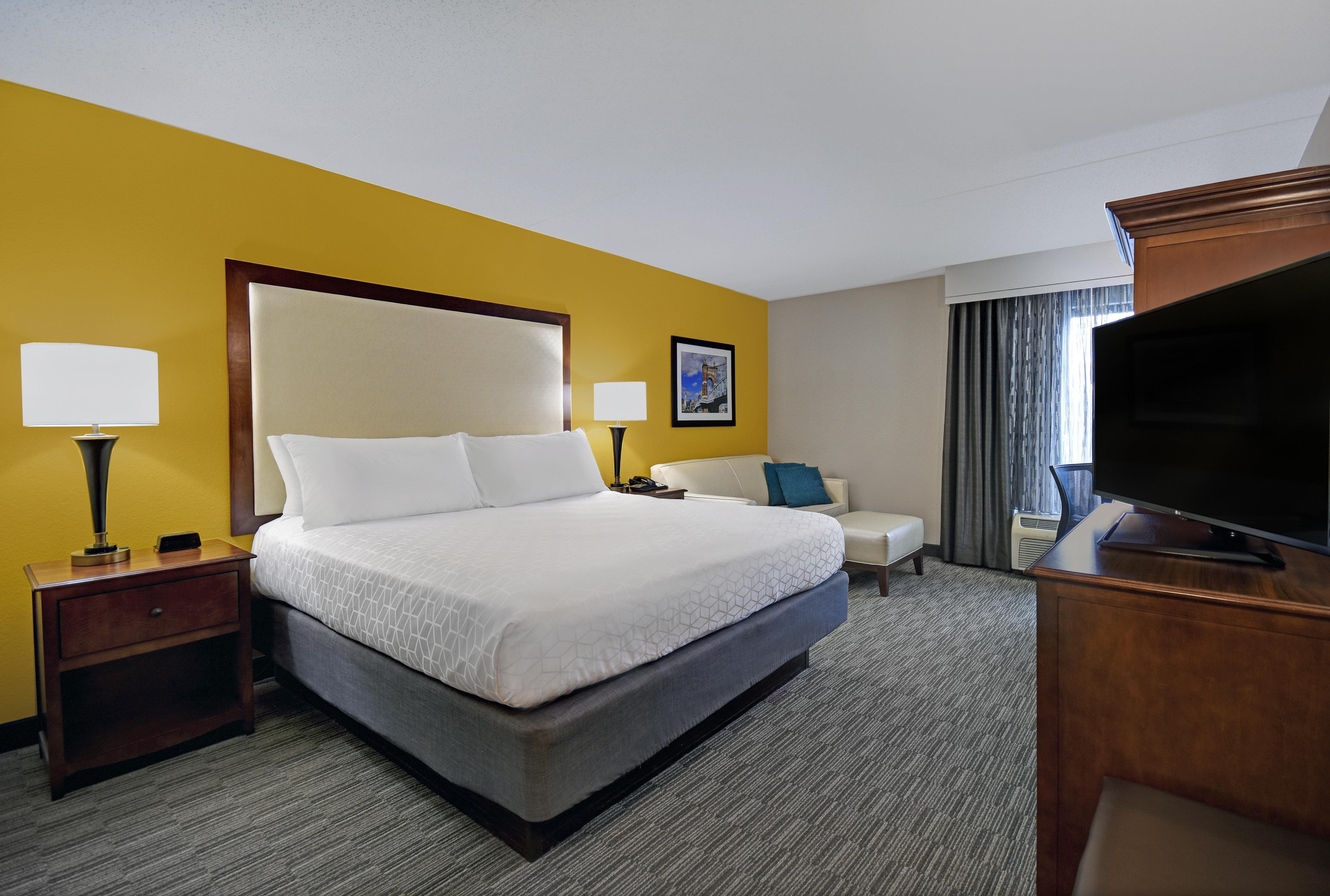 Holiday Inn Express & Suites Cincinnati Riverfront By Ihg Ковингтон Экстерьер фото