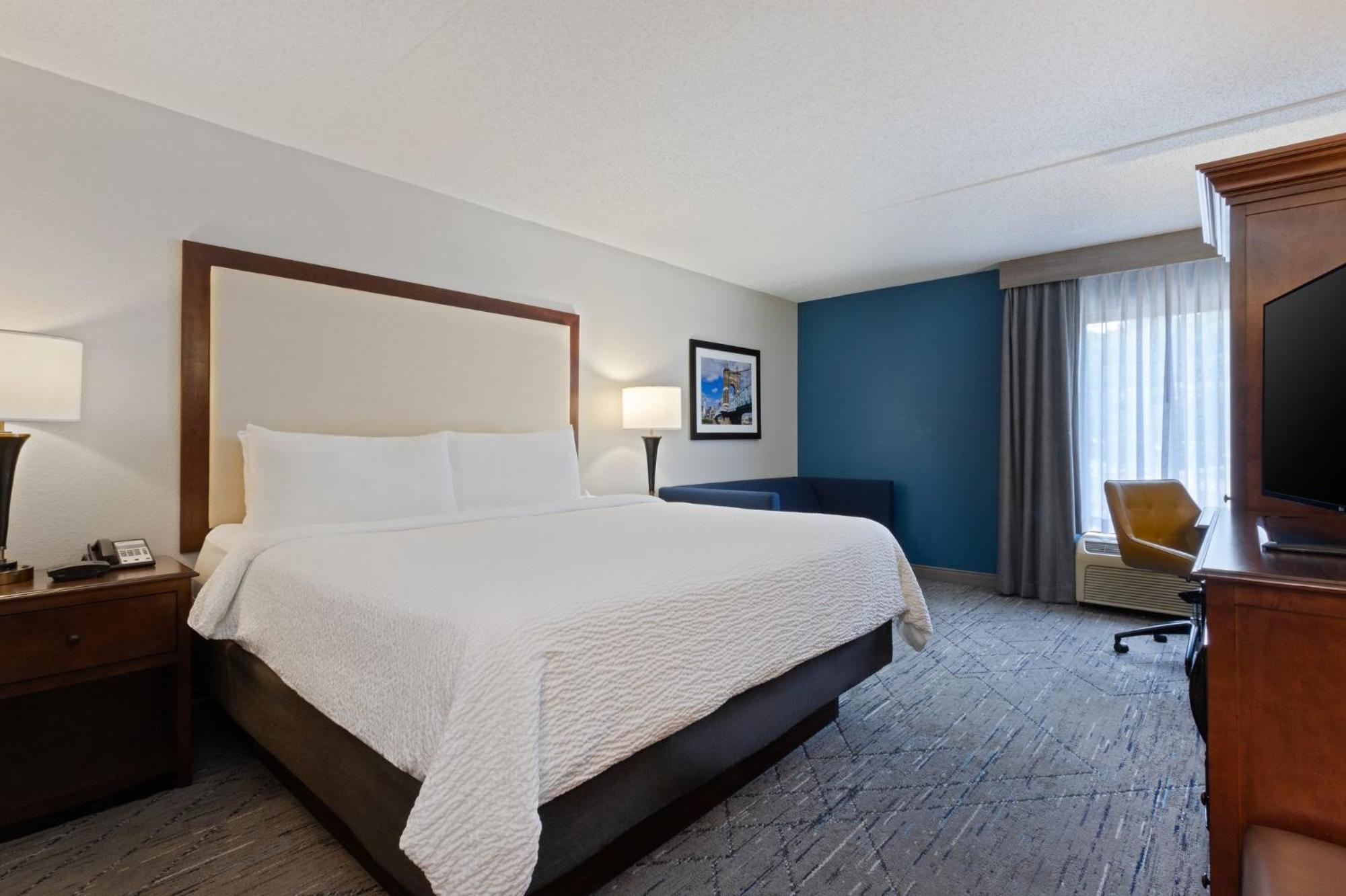 Holiday Inn Express & Suites Cincinnati Riverfront By Ihg Ковингтон Экстерьер фото