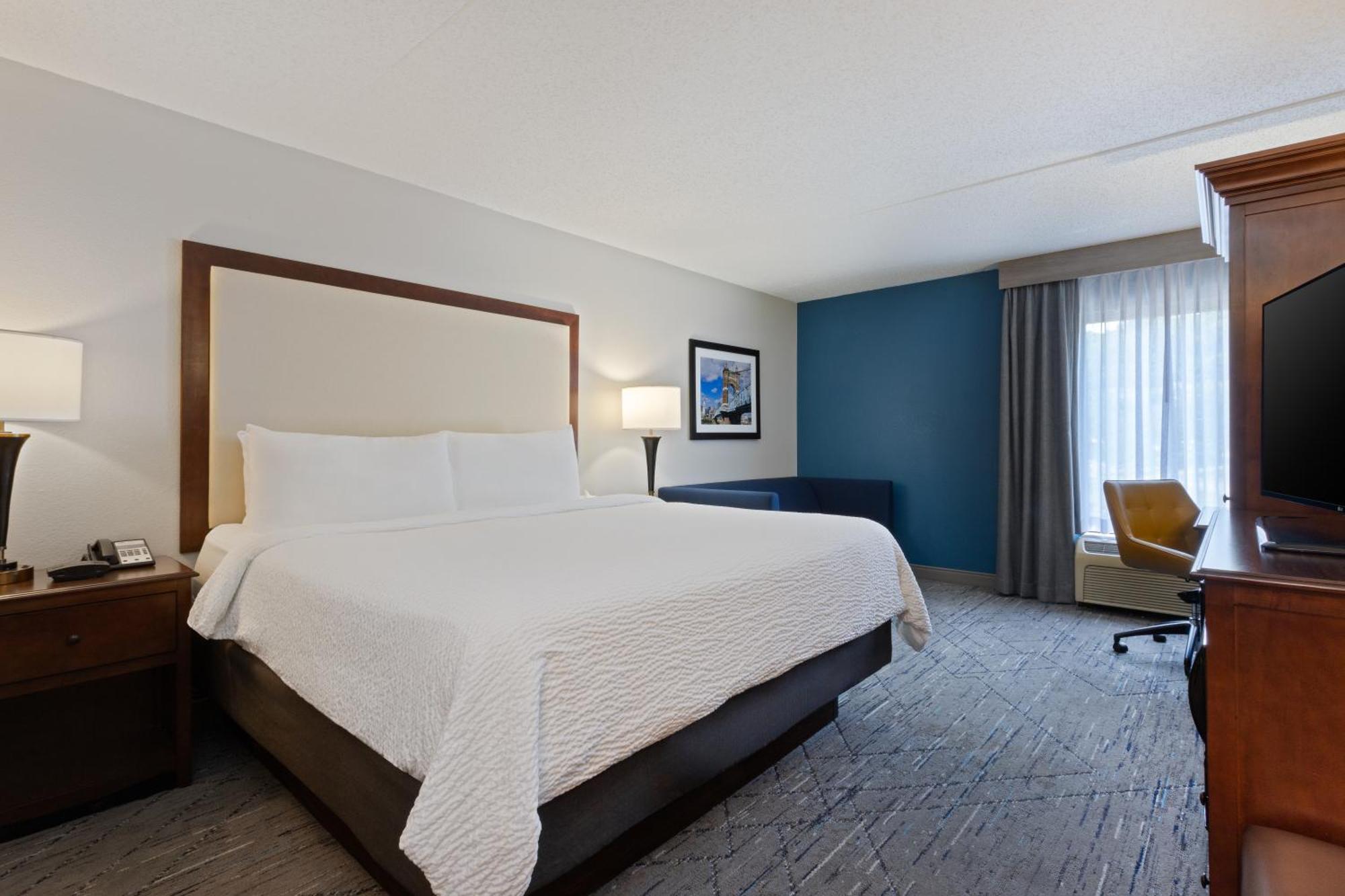 Holiday Inn Express & Suites Cincinnati Riverfront By Ihg Ковингтон Экстерьер фото